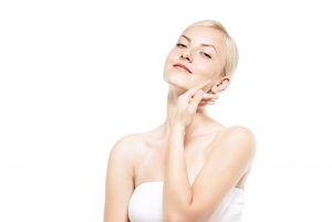 【美容】最高のスキンケアに必要なのは日焼け止めと保湿剤【顔周り】